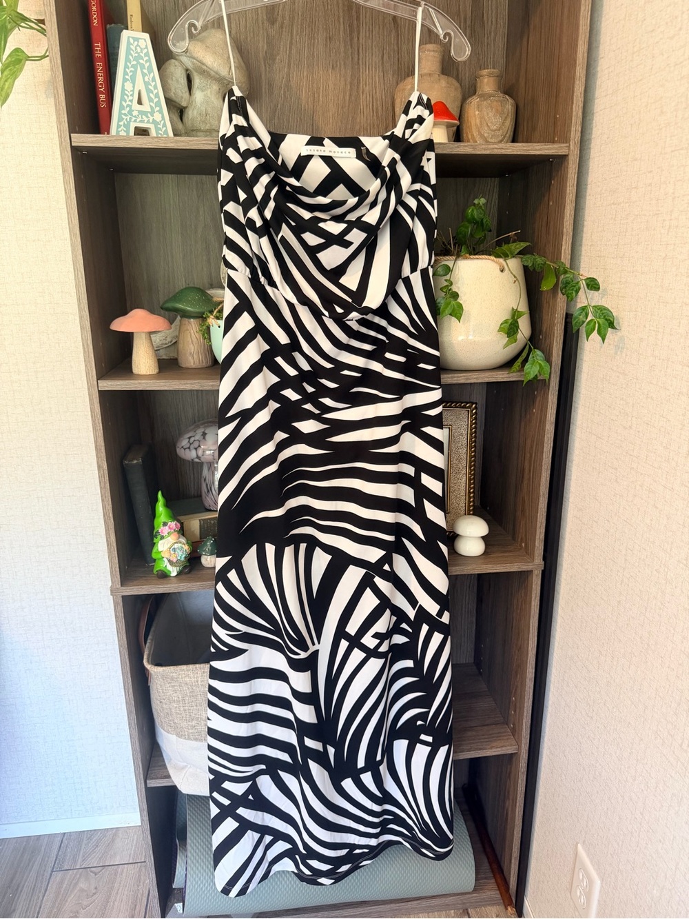 Susana Monaco Black and White Graphic Maxi